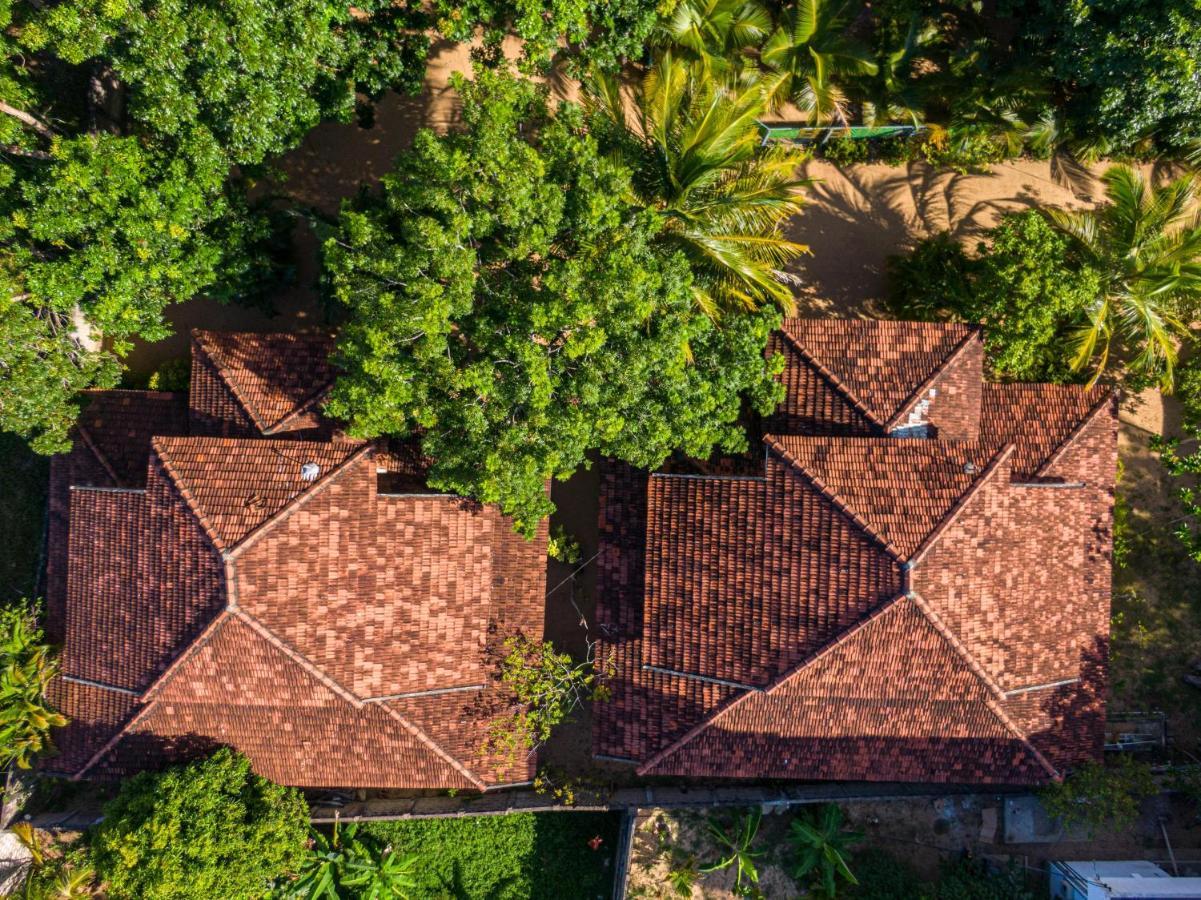 Hotel Surf & Yoga Arugam Bay Esterno foto