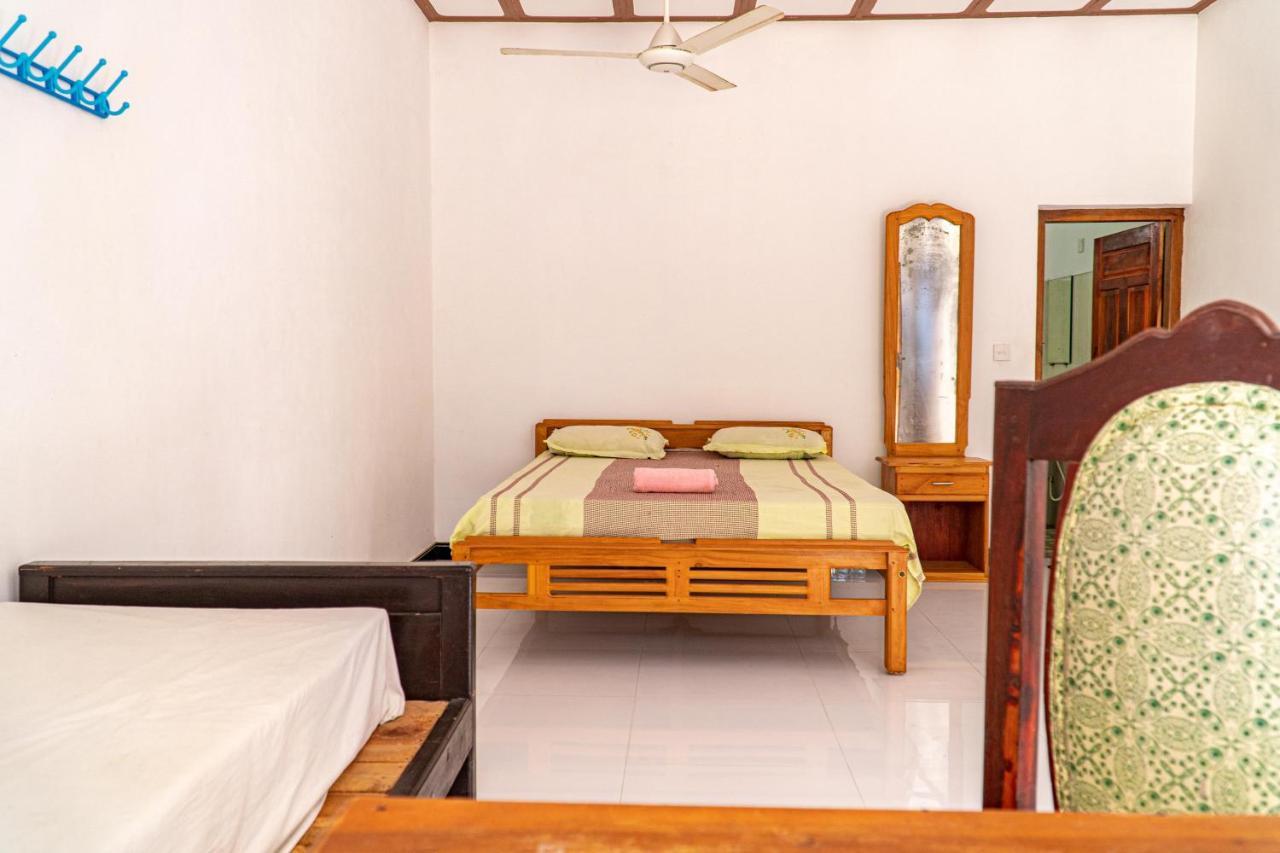 Hotel Surf & Yoga Arugam Bay Esterno foto